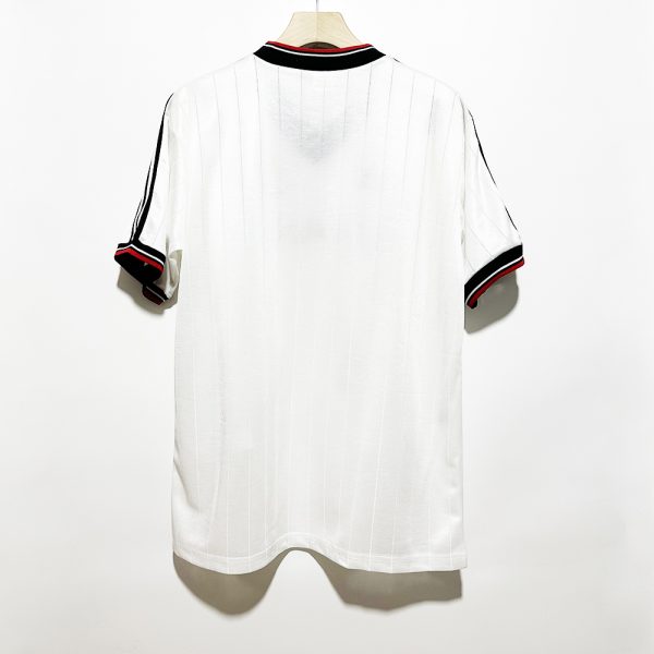 Manchester United 1983 White Charity Shield Shirt - Image 3