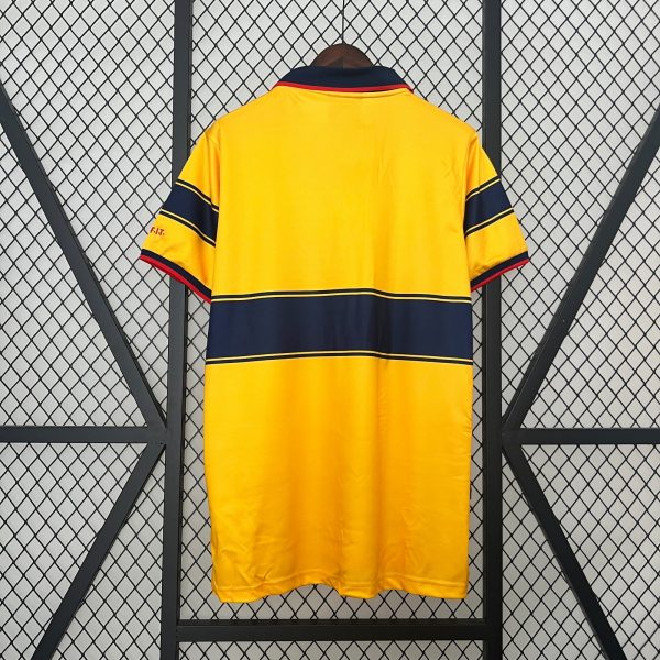 Arsenal 1997-98 Away Shirt - Image 3