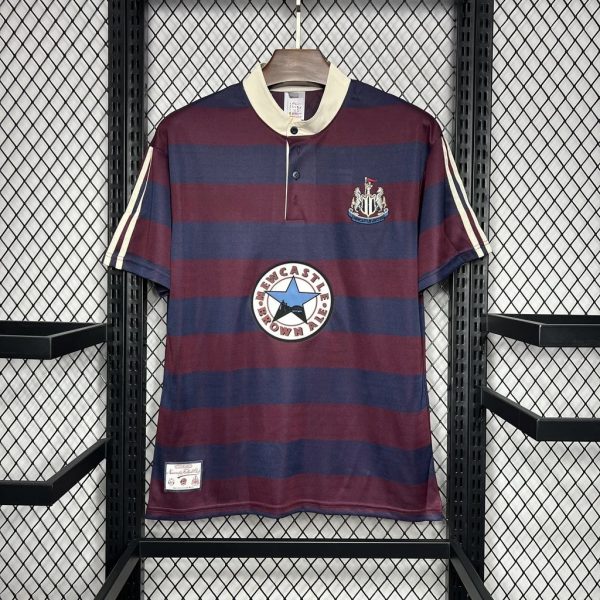 Newcastle United 1995/96 Away Shirt