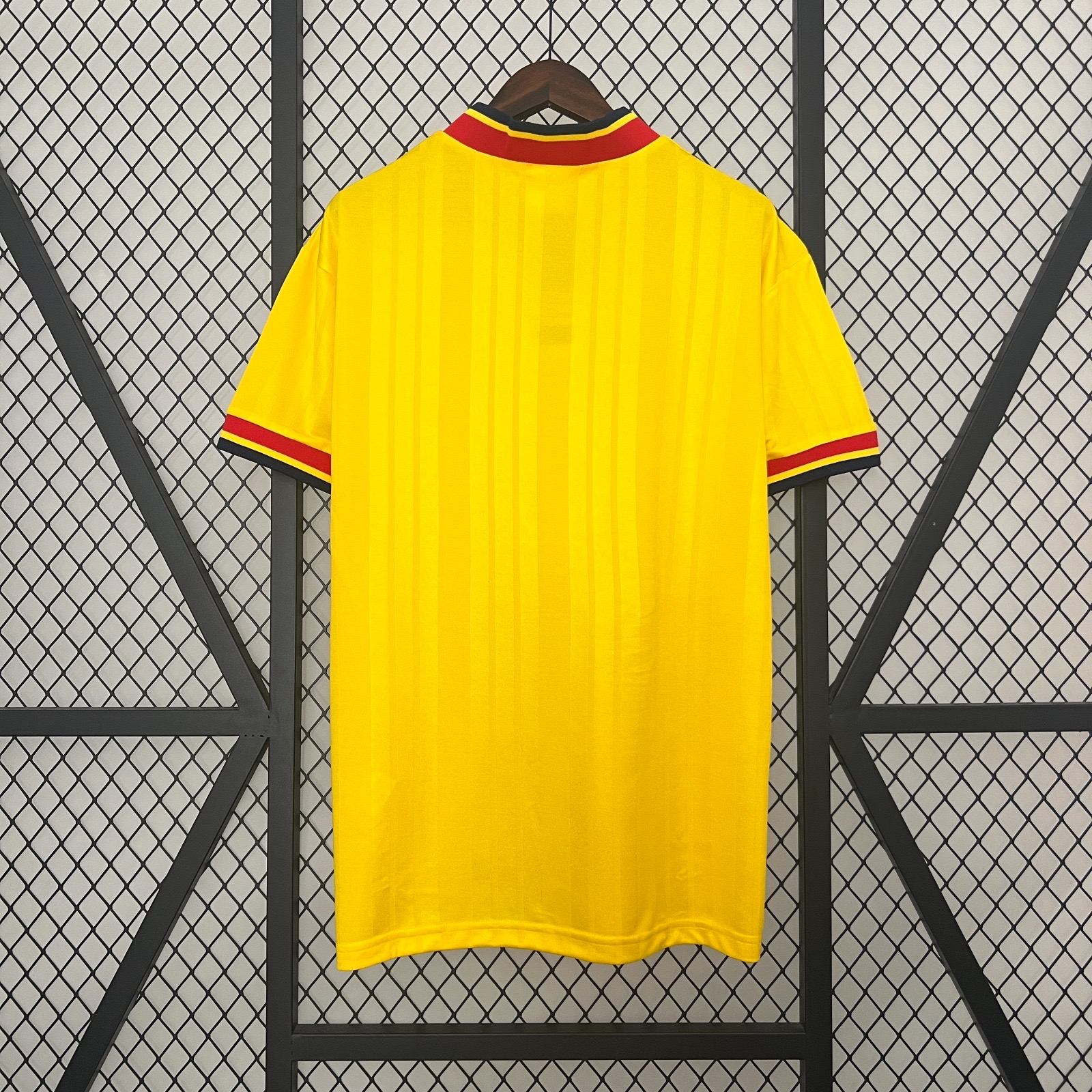 Arsenal 1993/94 Away Shirt - Image 3