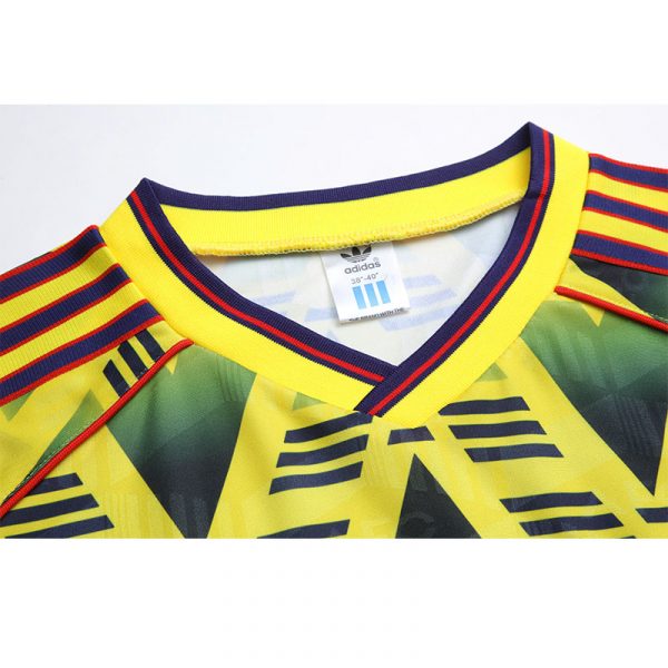 Arsenal 1991/93 Kit: The Bruised Banana That Remains the Crème de