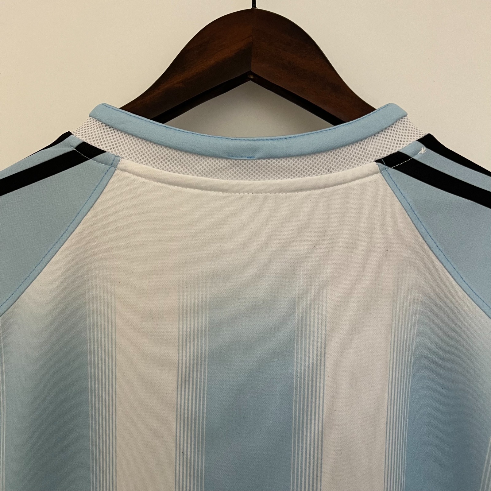 Argentina 2004/05 Home Shirt – Premier Retros