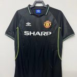 Manchester United 1998-99 Away Shirt