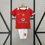 Manchester United 2004-06 Home Kids Kit