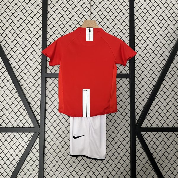 Manchester United 2008 Champions League Final Kids Kit - Image 4