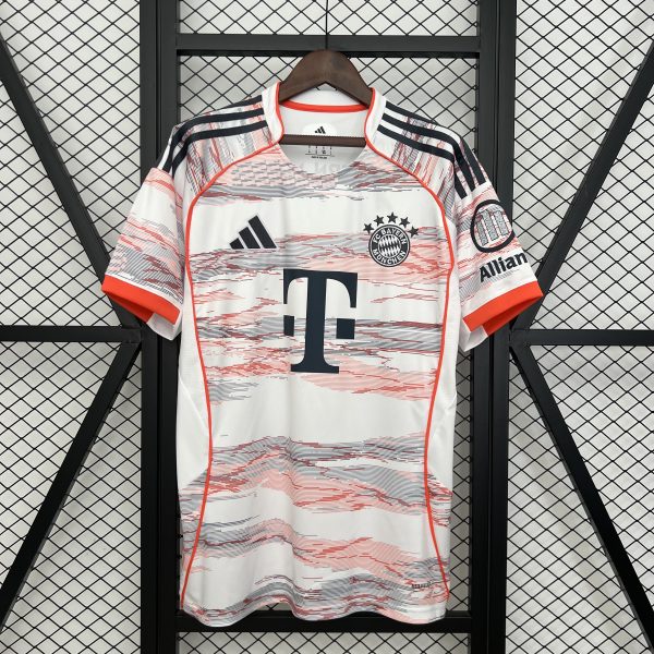 Bayern Munich 2025-26 Away Shirt