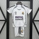 Madrid 2005-06 Home Kids Kit