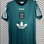 Liverpool x Adidas 1995 T-Shirt