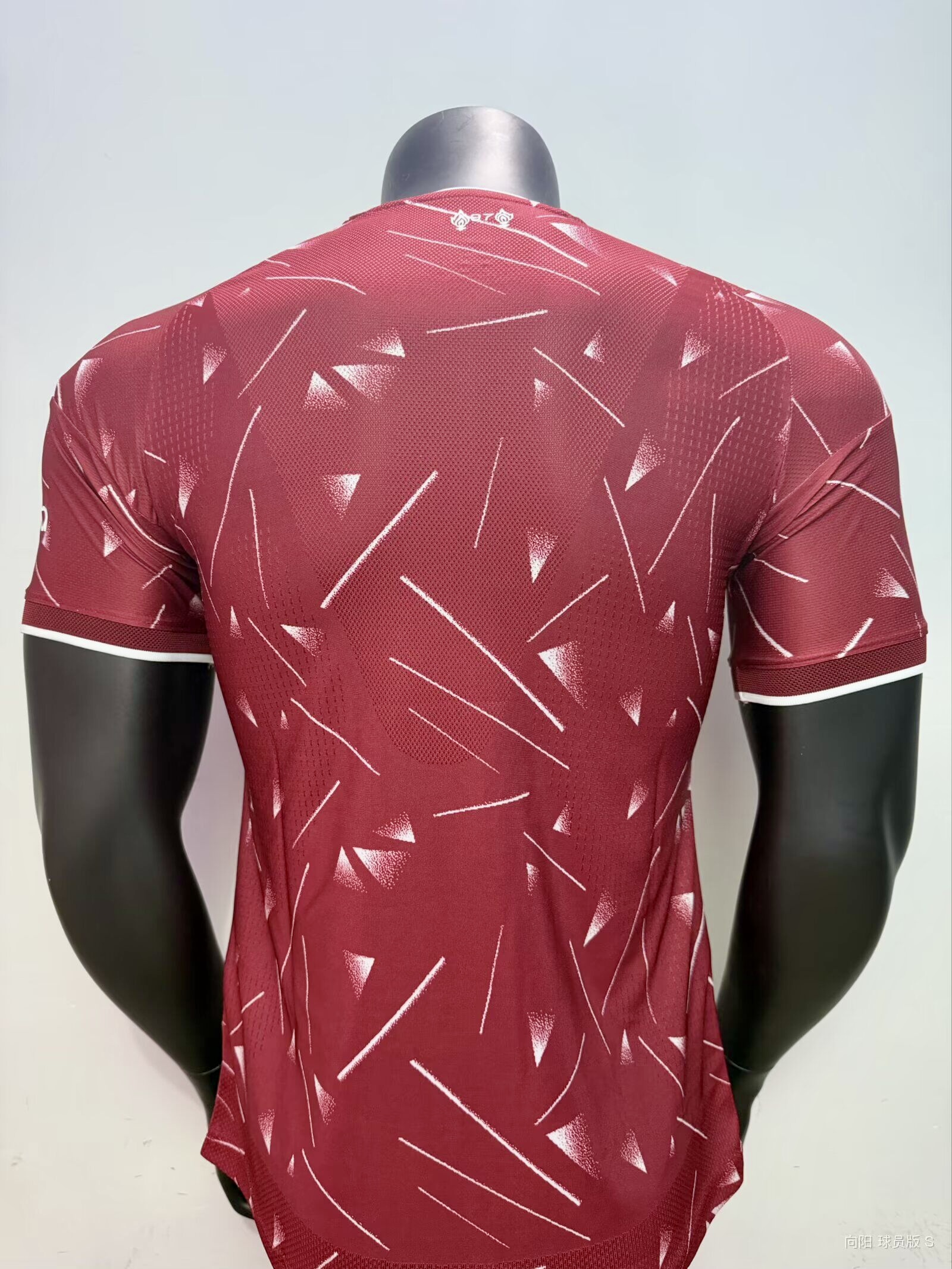 Liverpool 2026-27 Home Shirt Player Version - Image 4