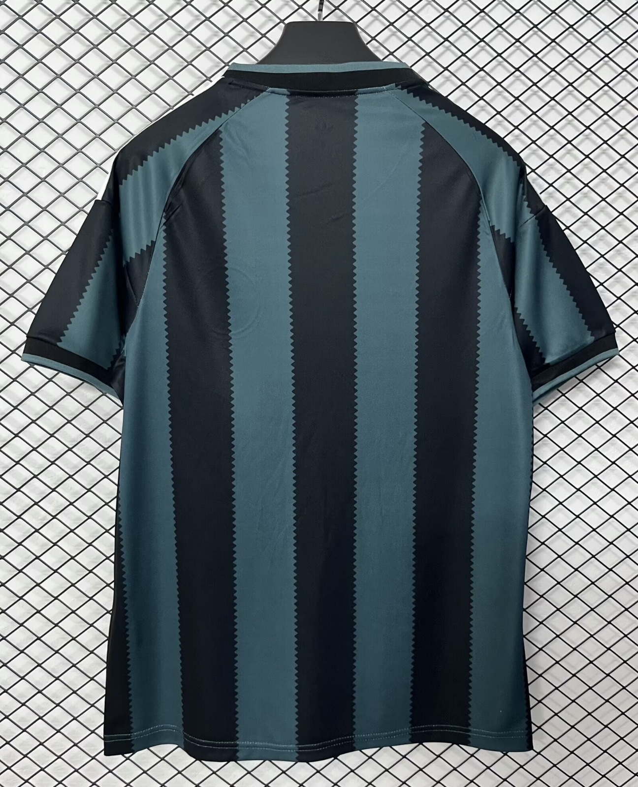 Celtic 2026-27 Away Shirt - Image 3