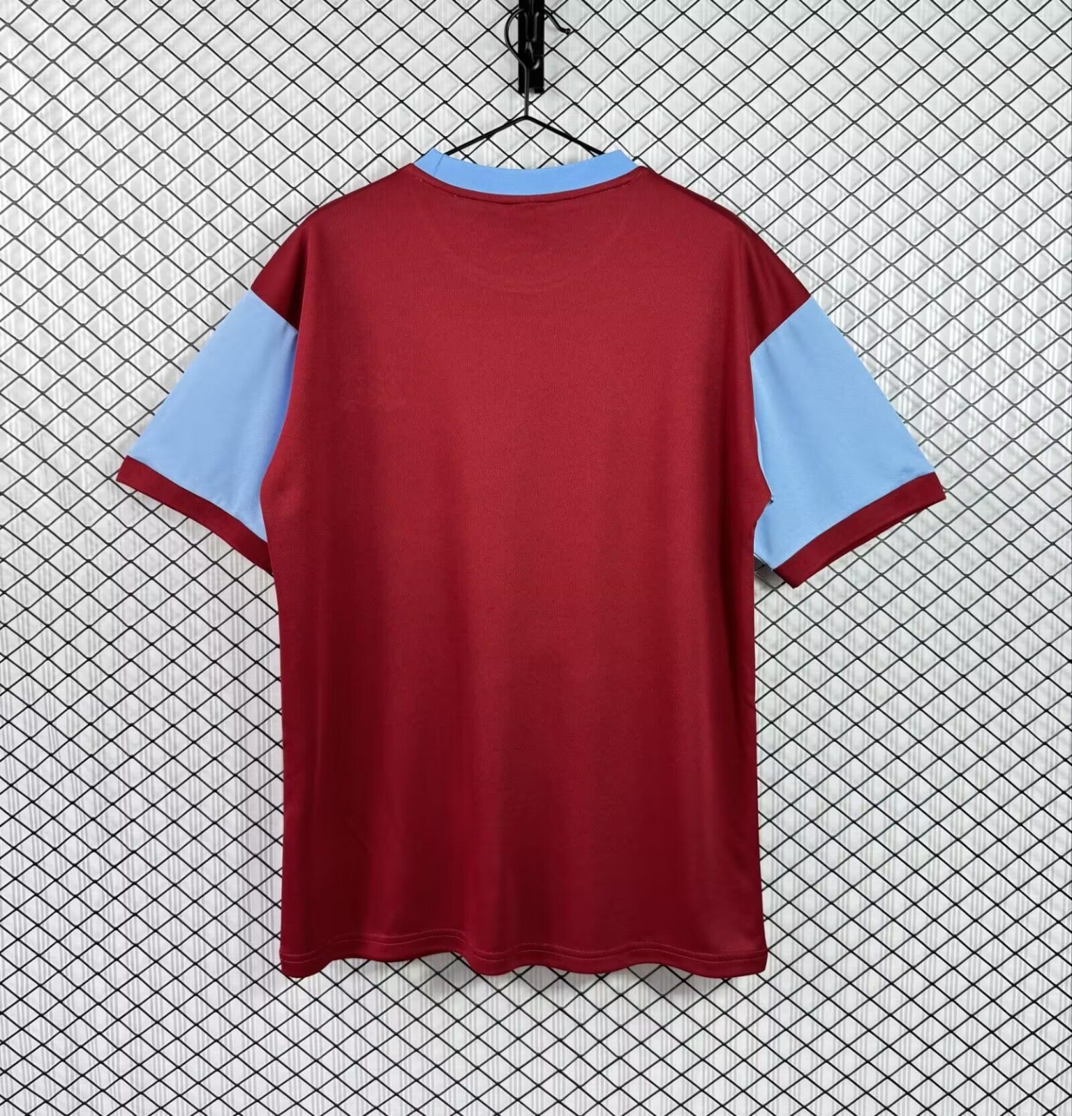 Burnley 2000-01 Home Shirt - Image 3