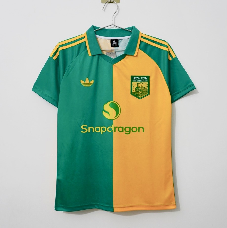 Manchester United 125th Anniversary Away Shirt