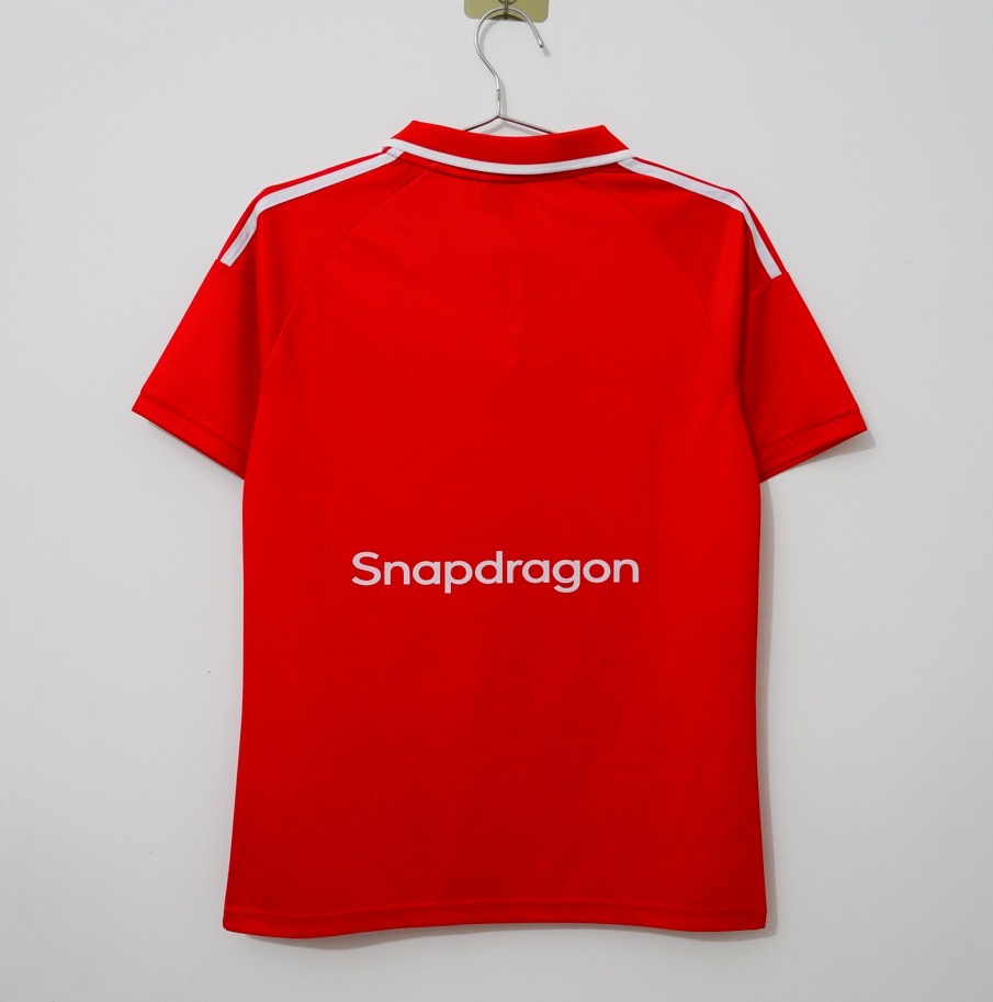 Manchester United 125th Anniversary Home Shirt - Image 4